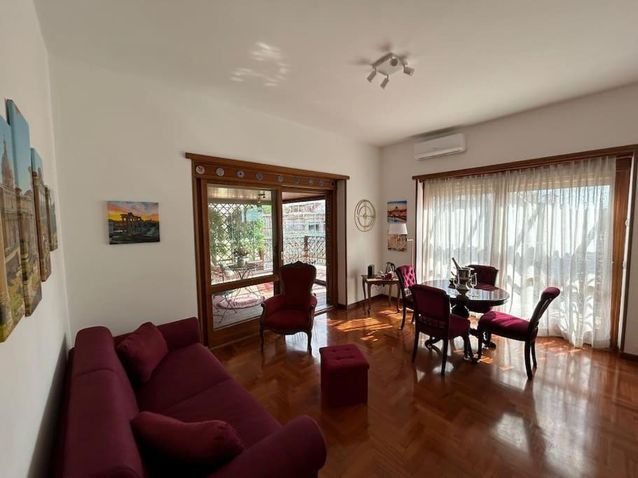 Apartment Lovely Terrace Aurelia *